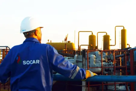 DİQQƏT! Bir qrup şəxs "SOCAR"-ın geyimində - EVLƏRƏ GİRİR...