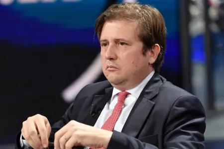 İtaliya Səhiyyə nazirinin müavini koronavirusa yoluxdu