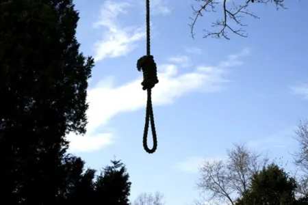 Hərbi xidmətdən qayıdıb özünü asdı