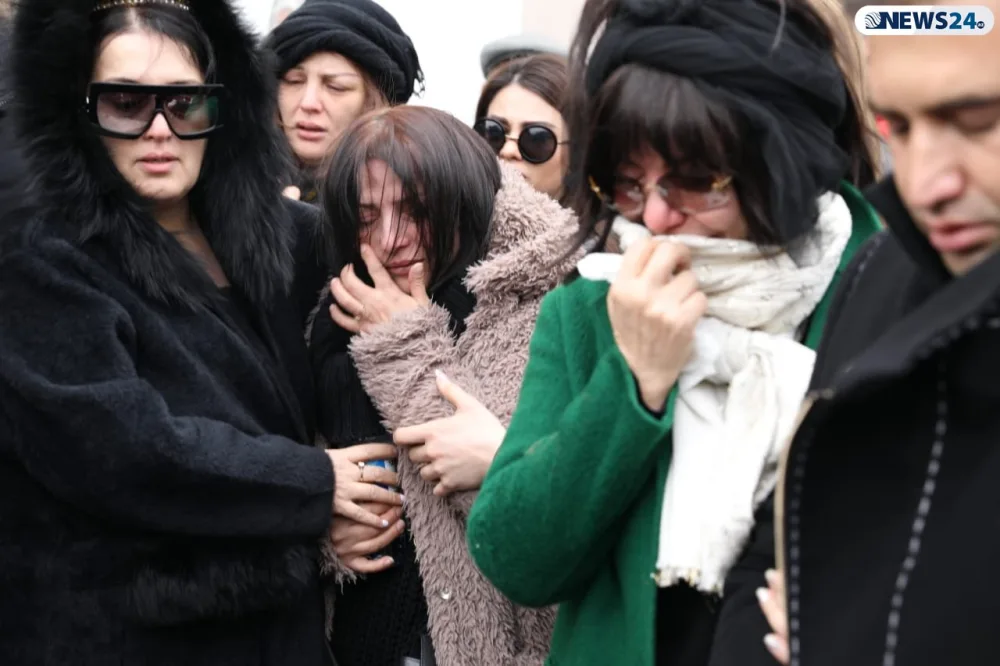 Rafael Dadaşov son mənzilə ALQIŞLARLA YOLA SALINDI - FOTOLAR - VİDEO -YENİLƏNDİ