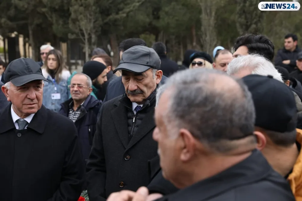 Rafael Dadaşov son mənzilə ALQIŞLARLA YOLA SALINDI - FOTOLAR - VİDEO -YENİLƏNDİ