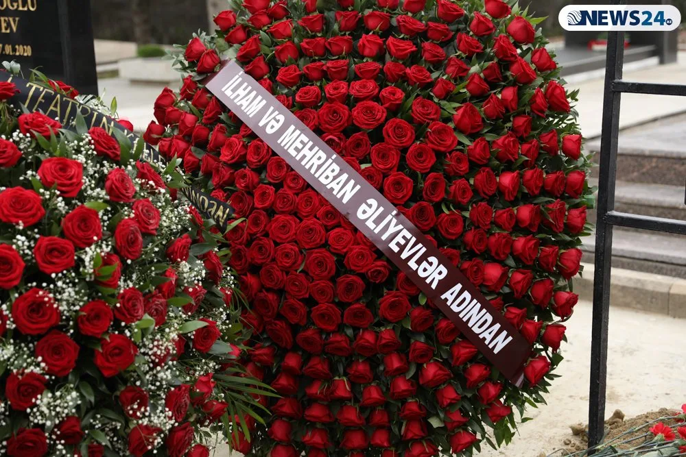 "Kaş, başımı çiyninə qoyub ağlaya bilərdim, ata..." - VİDEOREPORTAJ - FOTOLAR