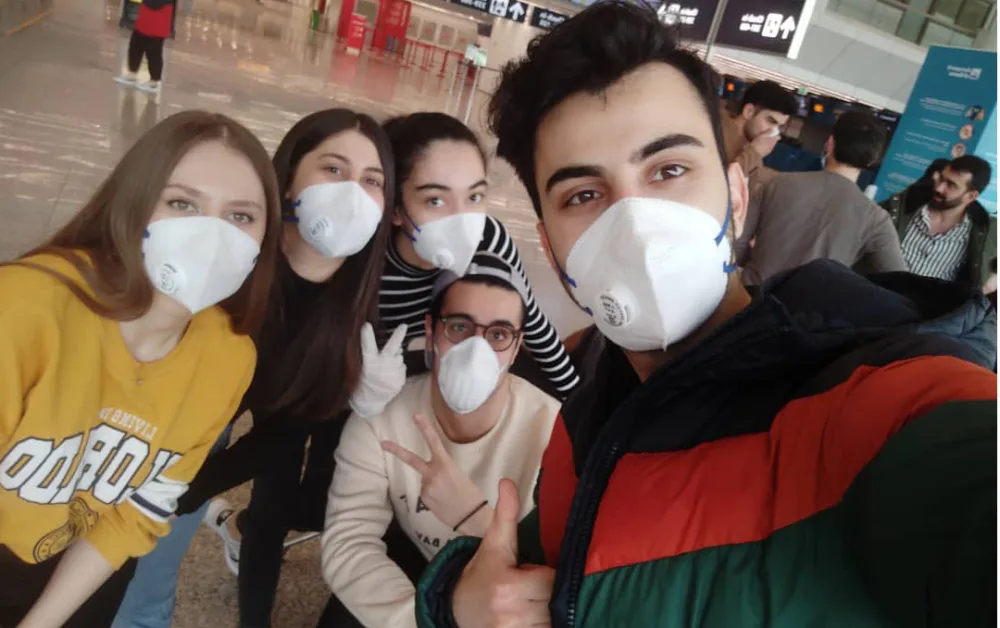 Tələbələrimiz İtaliyadan vətənə qayıdır - -FOTOLAR