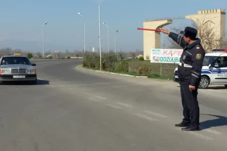 DİN: Bakı, Sumqayıt və Abşerona aparan ara yollarda postlar qurulub - -Video