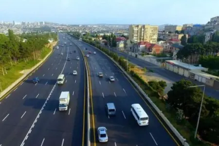 Rayonlardan gələn 500-ə yaxın avtomobil geri qaytarıldı - RƏSMİ