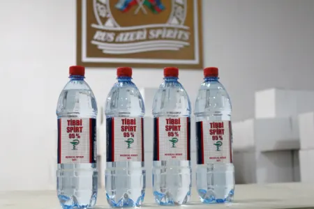 25 min litrə yaxın tibbi spirt apteklərə paylanılır - FOTOLAR