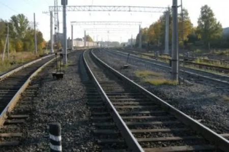 Goranboyda elektrovoz 3 yaşlı qızı vurub öldürdü