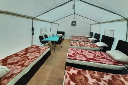 Qazaxda da karantin çadırları quruldu