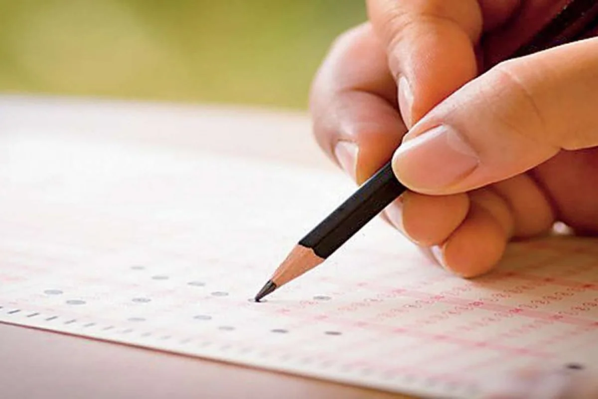 Bu ölkədə buraxılış imtahanları - LƏĞV EDİLDİ