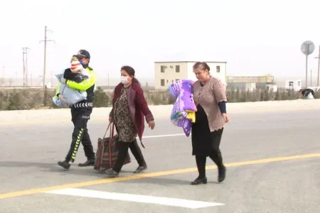 Polis Bakı, Sumqayıt və Abşerona aparan ara yollarda postlar QURDU - FOTO