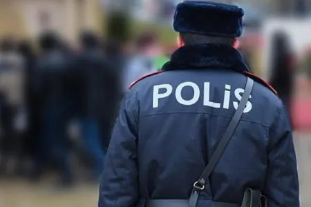 Bakı polisi küçələrdə əhaliyə - XƏBƏRDARLIQ EDİR