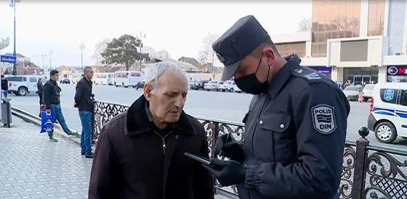 Polislər Gəncədə əhali ilə profilaktik söhbətlər aparıb - -Fotolar