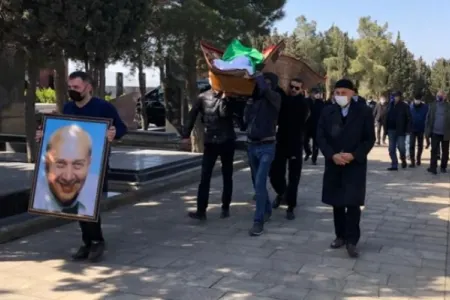 Xalq artisti son mənzilə yola salınıb - -FOTOLAR