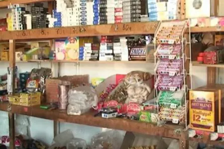 Bakıda mağazalardan oğurluq edən şəxs - SAXLANILDI