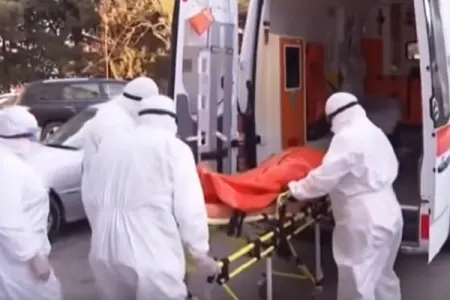 Azərbaycanda koronavirusdan öləni xəstəxanadan belə apardılar - -Video