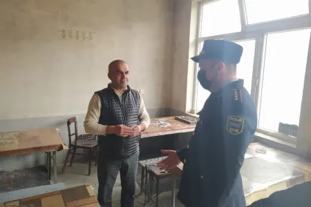 Şəkidə karantin rejimini pozan - KAFE AŞKARLANDI - FOTO