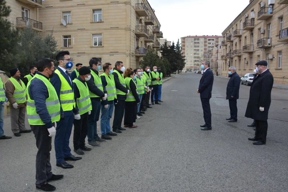 Qaradağda vətəndaşlarla maarifləndirmə işləri aparılır - FOTO