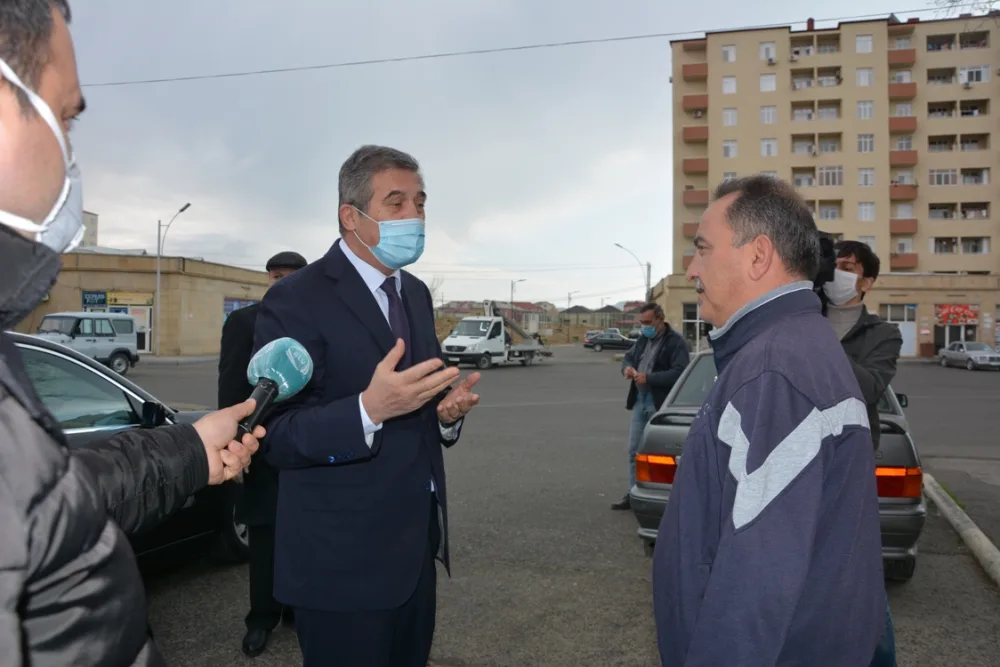 Qaradağda vətəndaşlarla maarifləndirmə işləri aparılır - FOTO