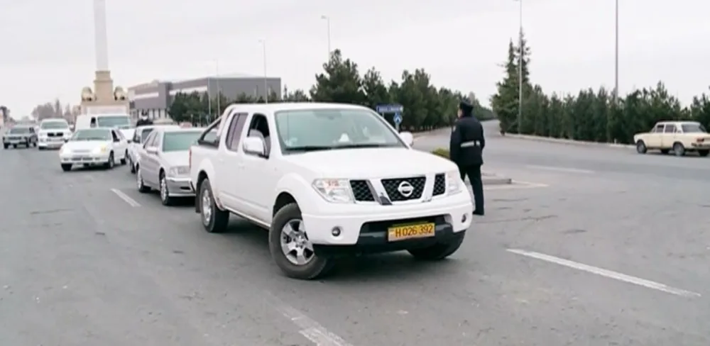 Gəncədə şəhərə giriç-çıxış postlarında xidmət - DAVAM ETDİRİLİR