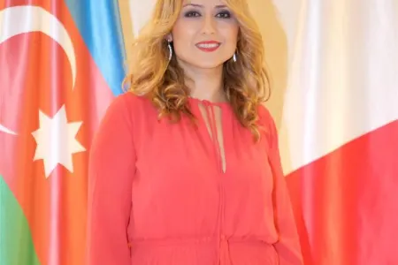 Koronavirusa yoluxan azərbaycanlı səhhətindən - DANIŞDI