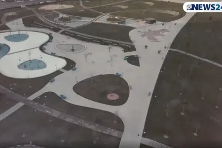 Bakının mərkəzində nəhəng PARK TİKİLİR - FOTO