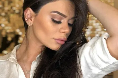 "Belə böyük sevgilər bitərmi sandın?" - AYSUN İSMAYILOVA - FOTO