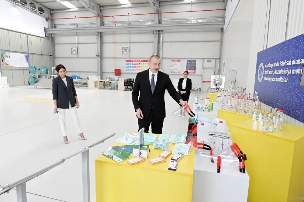 Prezident və xanımı tibbi maska istehsalı - müəssisəsinin AÇILIŞINDA -FOTO - VİDEO - YENİLƏNDİ