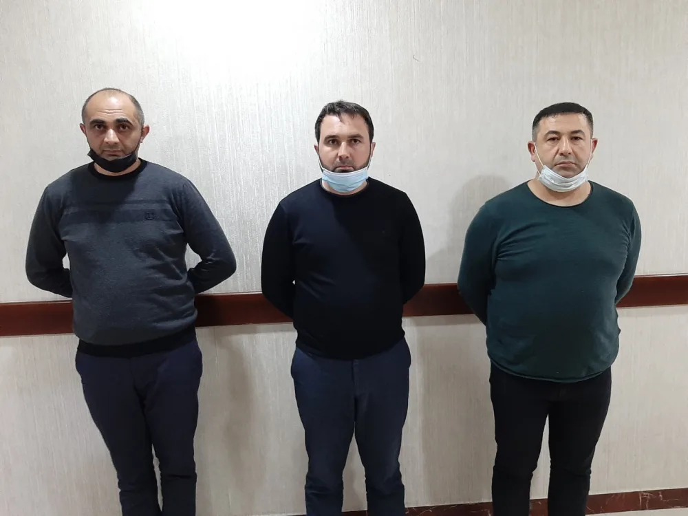 Bakıda saxta icazə arayışı hazırlayan şirkət rəhbəri - SAXLANILDI - FOTOLAR
