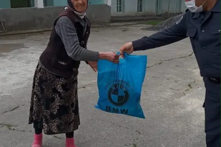 Polis yaşlı sakinləri evlərində - ZİYARƏT ETDİ - FOTO