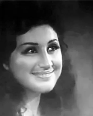 "Həyat sevincin qədər, əzabın da şirindir..." - FLORA KƏRİMOVA - FOTOLAR