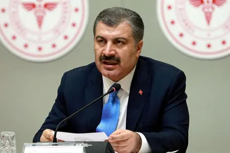 Türkiyədə koronavirusdan ölənlərin sayı - 725 NƏFƏRƏ ÇATDI