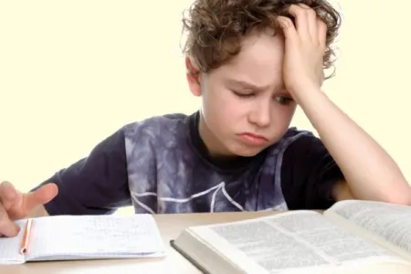 Uşaqlar evdə dərsdən yayınır- - VALİDEYNLƏR STRESSDƏ-ÇIXIŞ YOLLARI
