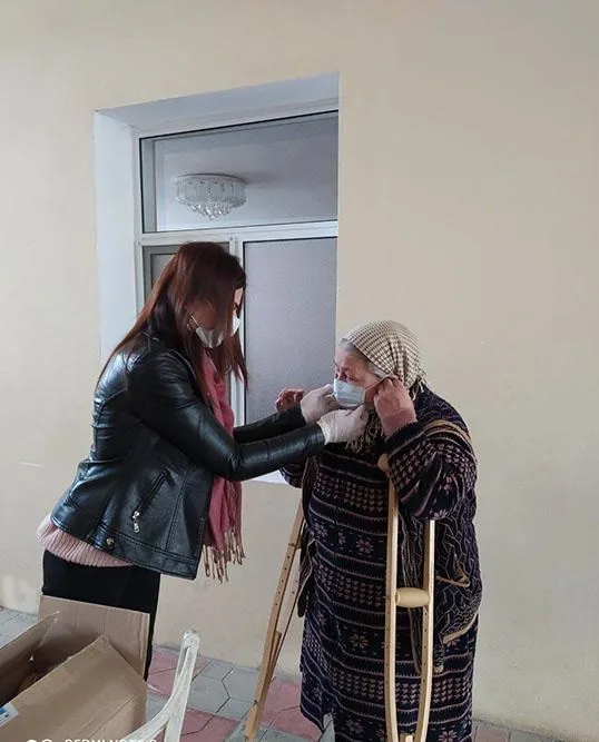 Hərbi qulluqçular ünvanlı yardım payladılar- - FOTO