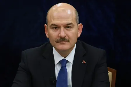 Türkiyənin daxili işlər naziri - İSTEFA ETDİ
