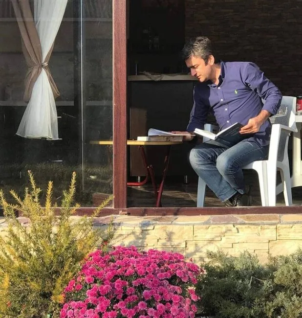 Bu da Vaqif Aydınoğlunun heç yerdə görmədiyiniz - EVİ - FOTO