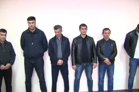 Binəqədidə karantin rejimini pozan - KAFE AŞKARLANDI - FOTO