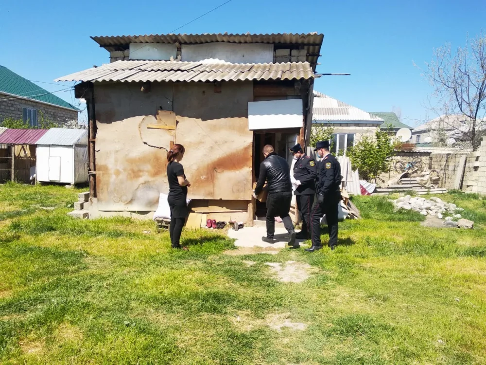 Xaçmaz polisi ailələrə ərzaq yardımı etdi - FOTOLAR