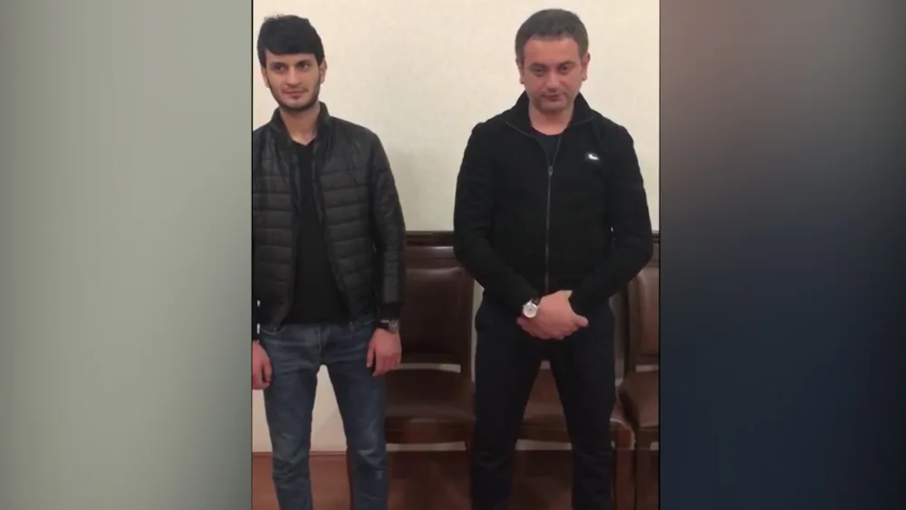 Dostunu avtomobilin yük yerində - GİZLƏTMƏK İSTƏDİ - FOTOLAR