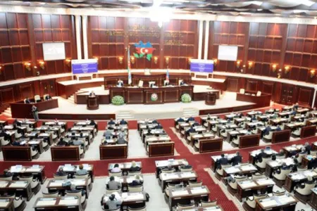 Milli Məclisdə təmsil olunan siyasi partiyalar - BƏYANAT YAYDI