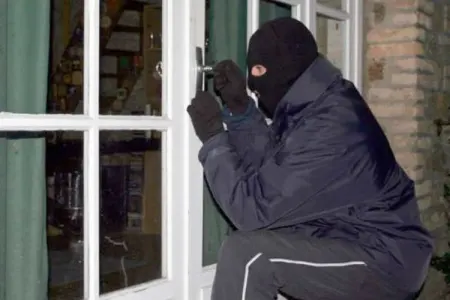 Lənkəranda mağazalardan oğurluq edən şəxs - SAXLANILDI