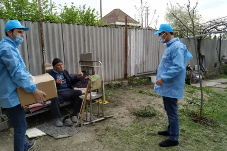 YAP könüllüləri və ƏƏSMN-nin əməkdaşları sosial xidməti - DAVAM ETDİRİR - FOTO