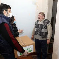 YAP könüllüləri və ƏƏSMN-nin əməkdaşları sosial xidməti - DAVAM ETDİRİR - FOTO