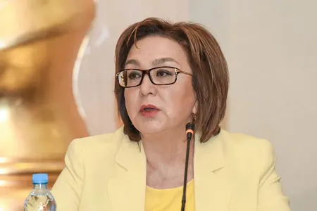 "Ola bilsin bu il qəbul imtahanları bir dəfə keçirilsin" - Məleykə Abbazsadə