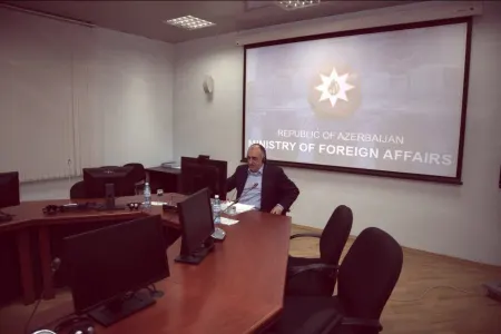 Azərbaycan və Ermənistan XİN başçılarının görüşü başlayıb - YENİLƏNDİ