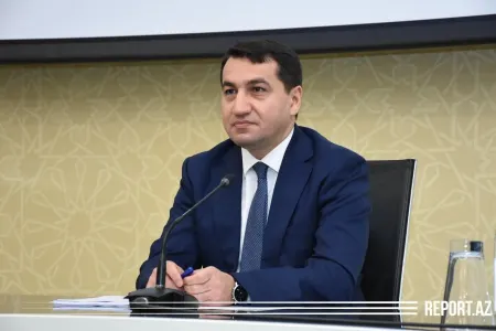 "Ermənistan XİN rəhbərinin açıqlaması danışıqlara ciddi zərbədir" - HİKMƏT HACIYEV