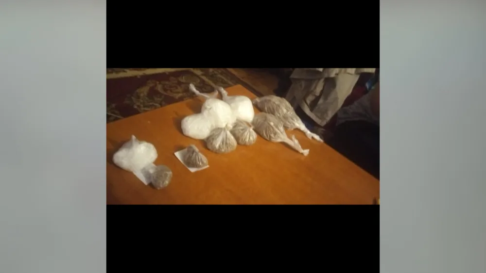 Saxta profillər açaraq onlayn narkotik satan şəxs - ƏLƏ KEÇDİ - FOTO - VİDEO