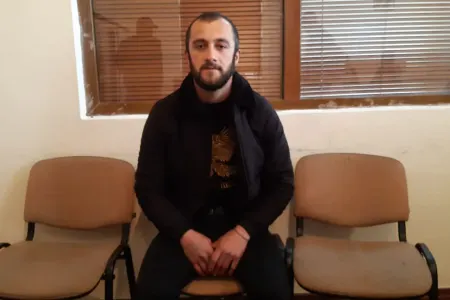 Zaqatalada evlərdən oğurluq edən şəxslər - ƏLƏ KEÇDİ - FOTO