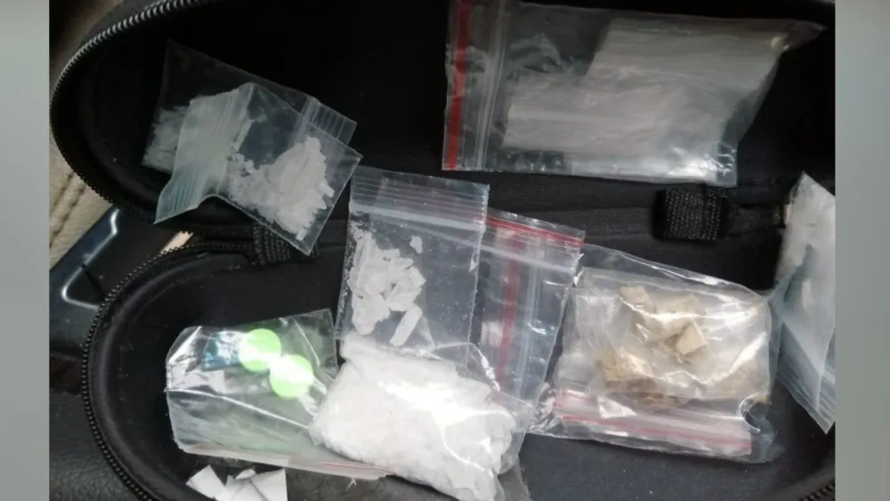 “Whatsapp”da narkotik satan qohumlar - ƏLƏ KEÇDİ - FOTO