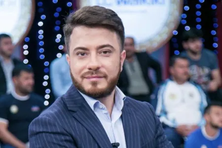 "Paltar tikə-tikə mahnı da yazdım..." - RAMAL KARANTİNDƏ