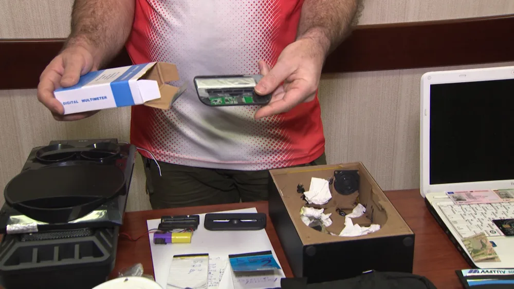 Banklara qarşı kibercinayət törədən əcnəbilər ƏLƏ KEÇDİ - FOTO - VİDEO